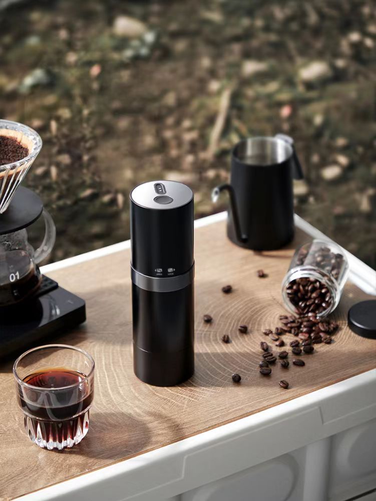 BRHC Portable Coffee Maker and Electric Grinder: Transform fresh beans into ground coffee for pour-over or espresso, perfectly paired with your preferred coffee gadgets, anywhere you go.